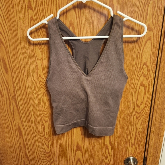 JoyLab Tops - JoyLab v-neck crop tank L women's